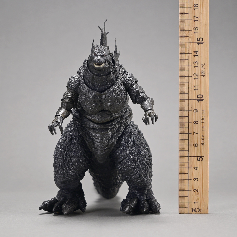 SHM NECA 2023 Film Versiyonu 1 - Model Kit Kiryu incelemesi ve fiyatı