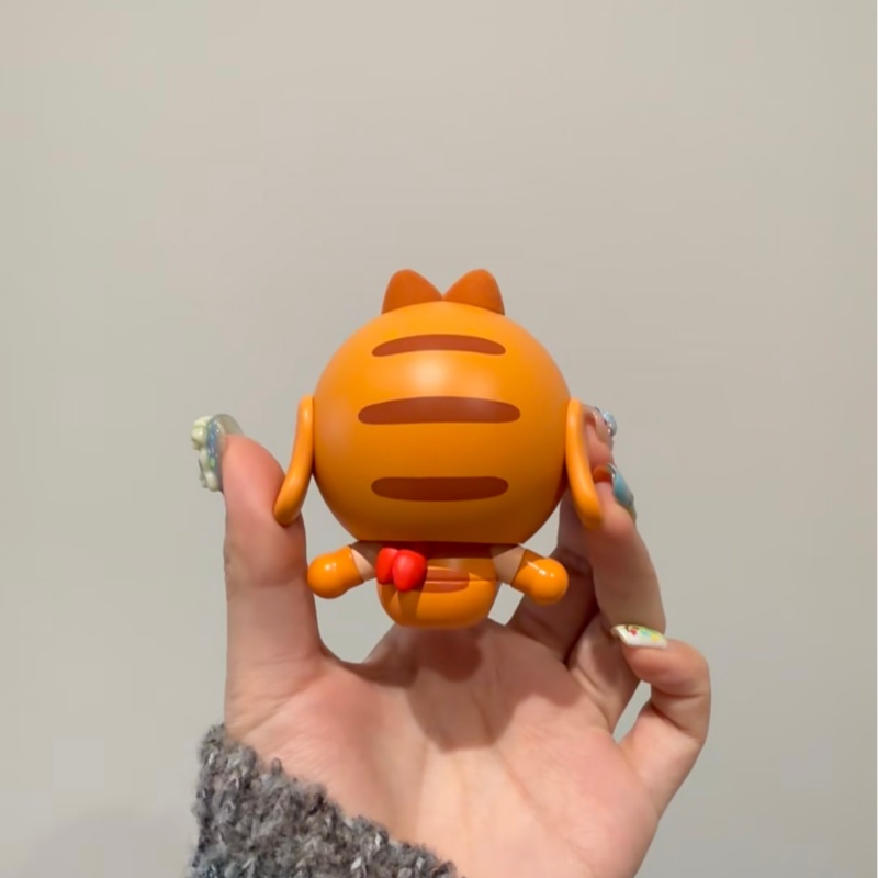 Orijinal Popmart Crybaby Uzay  - Model Kit Figures incelemesi ve fiyatı